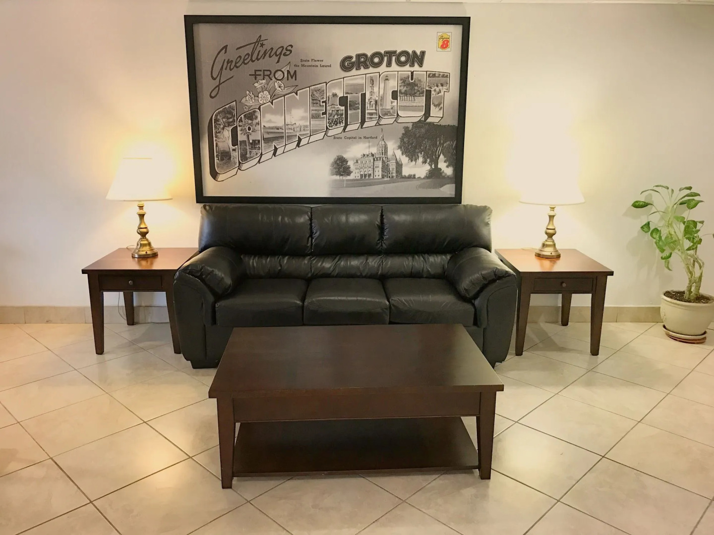 Super 8 Groton Foxwood