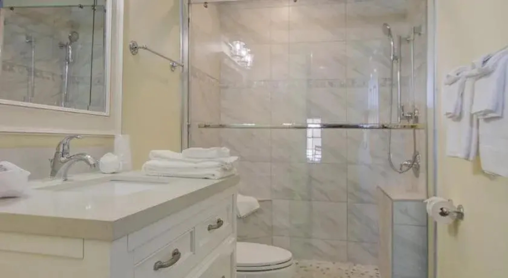 Seacastles Resort Inn and Suites