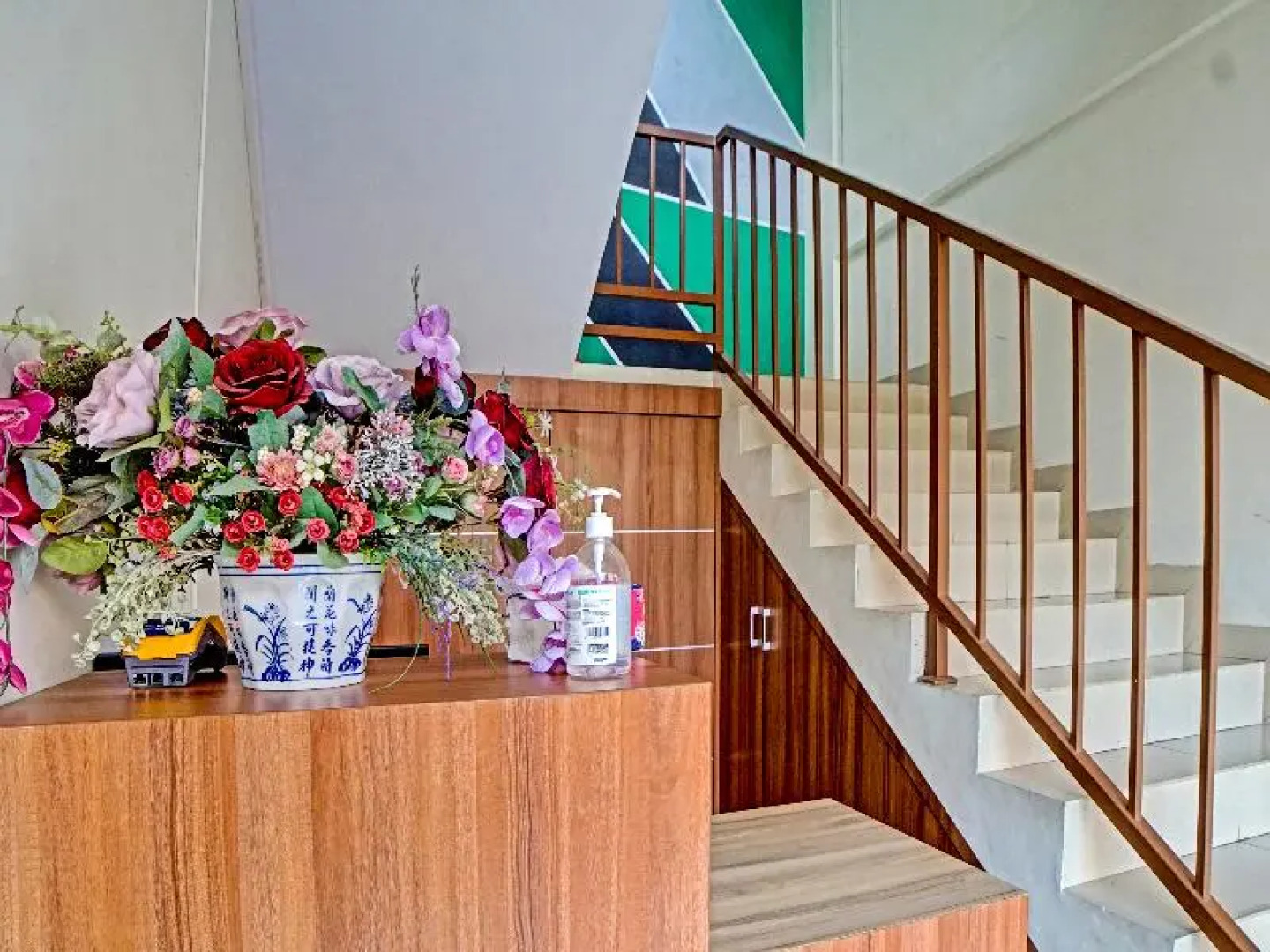 Collection O 91528 Garuda Residence Syariah