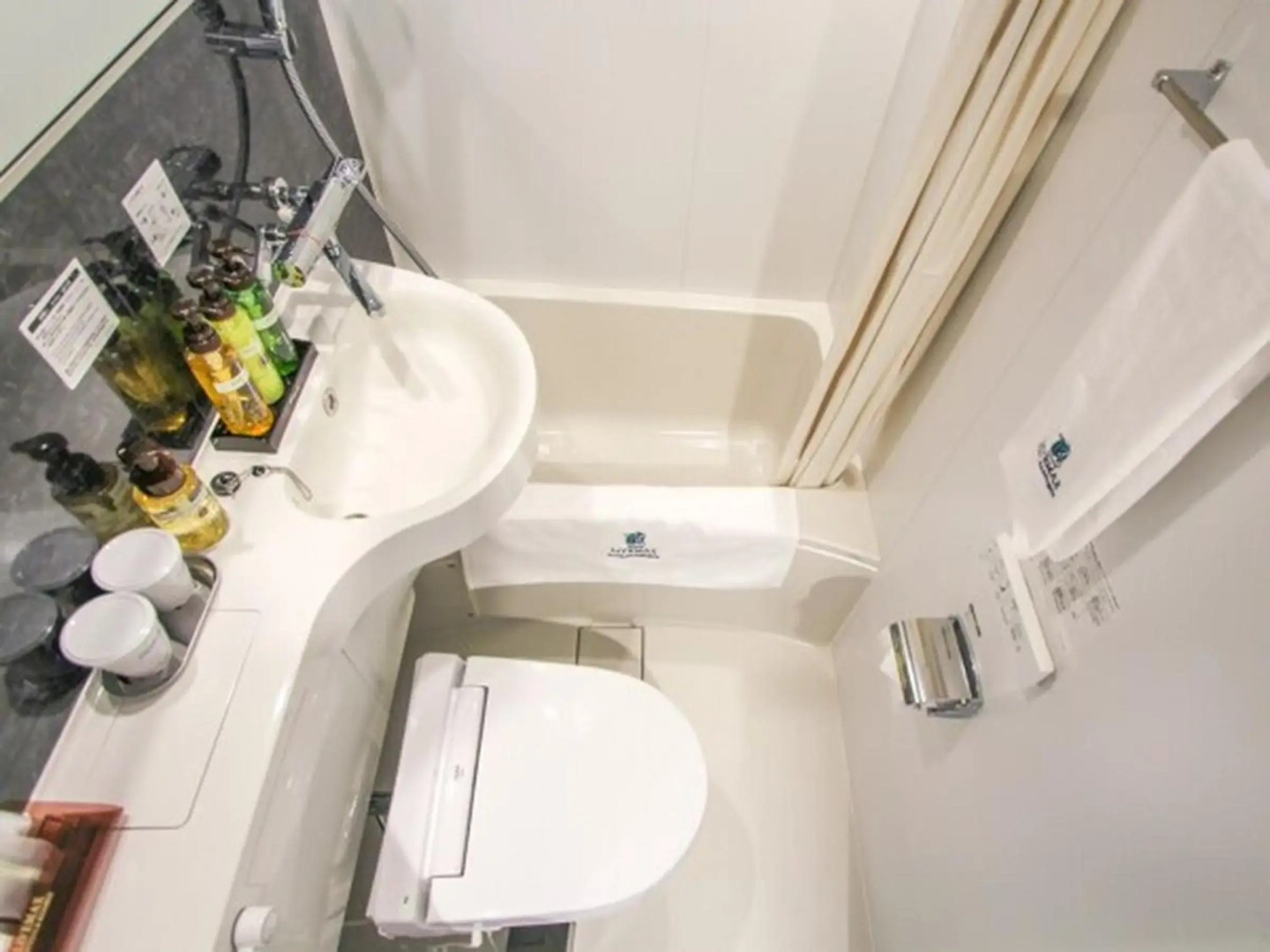 Hotel Livemax Osaka Kadoma