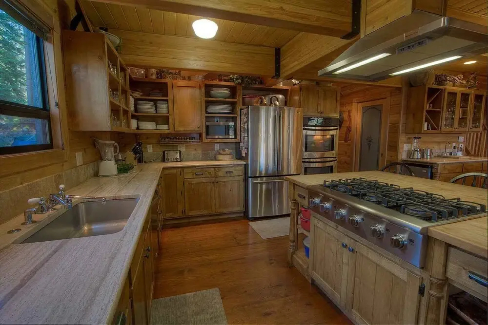 Smokey Joes - 5 Br Cabin