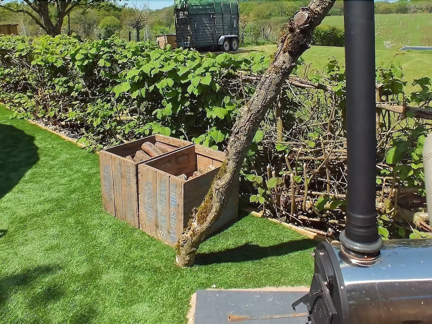 The Yurt at Hollands Farmhouse - Campsite