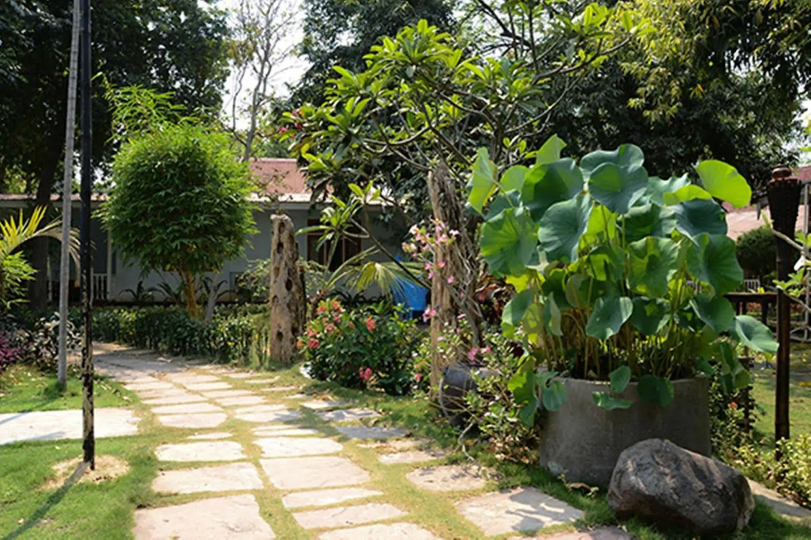 Thante Hotel- Nyaung Oo