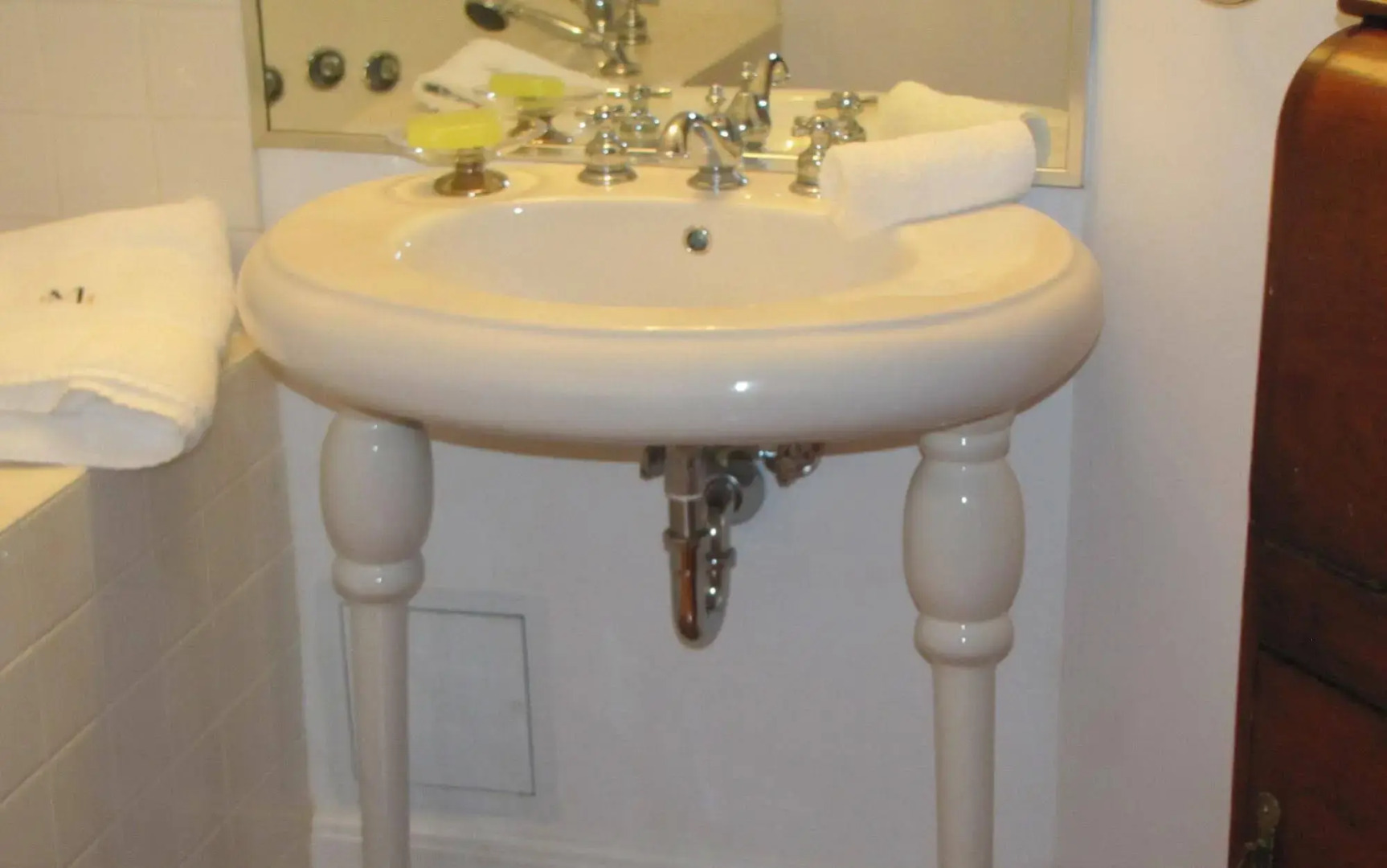 Monroe House Executive Suites