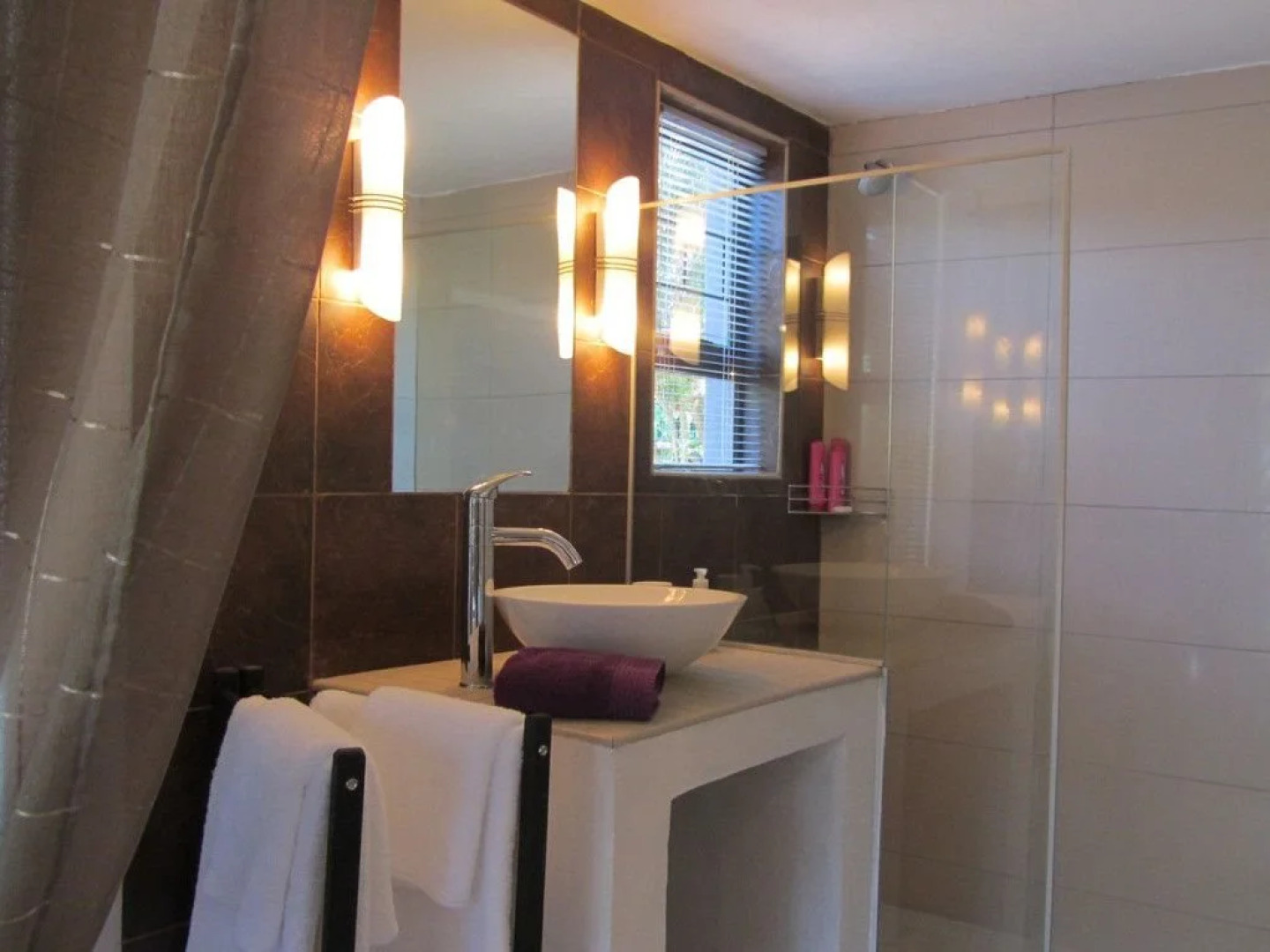 Absolute Bosch Guest House