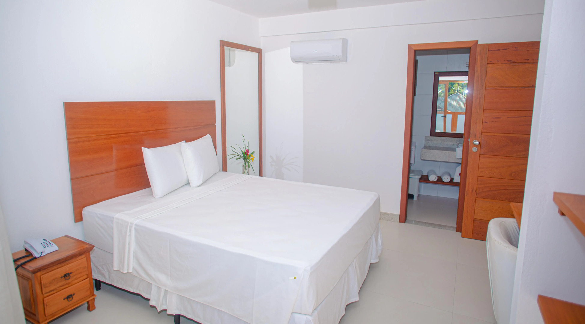 Arraial Bangalô Praia Hotel