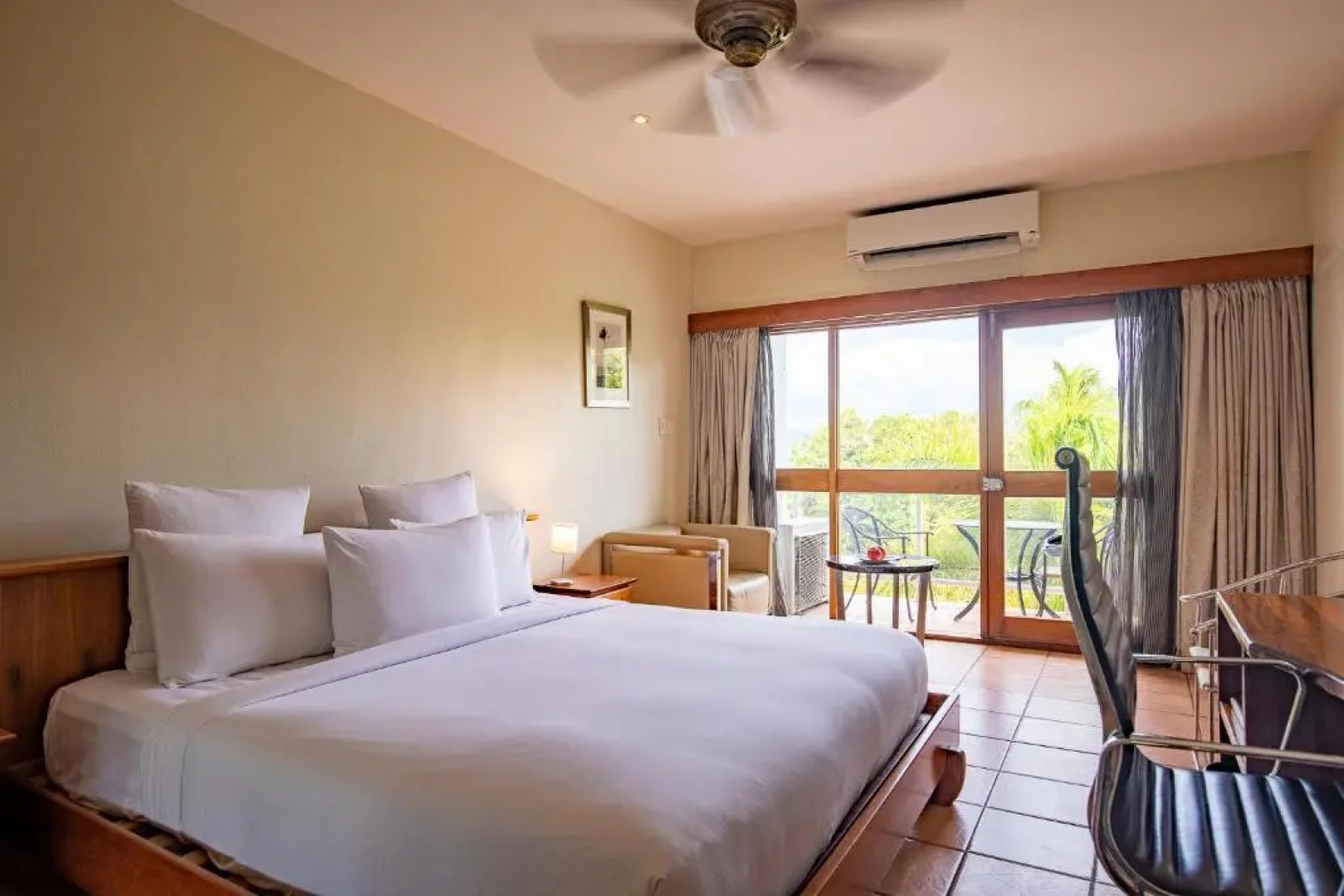 Airways Hotel