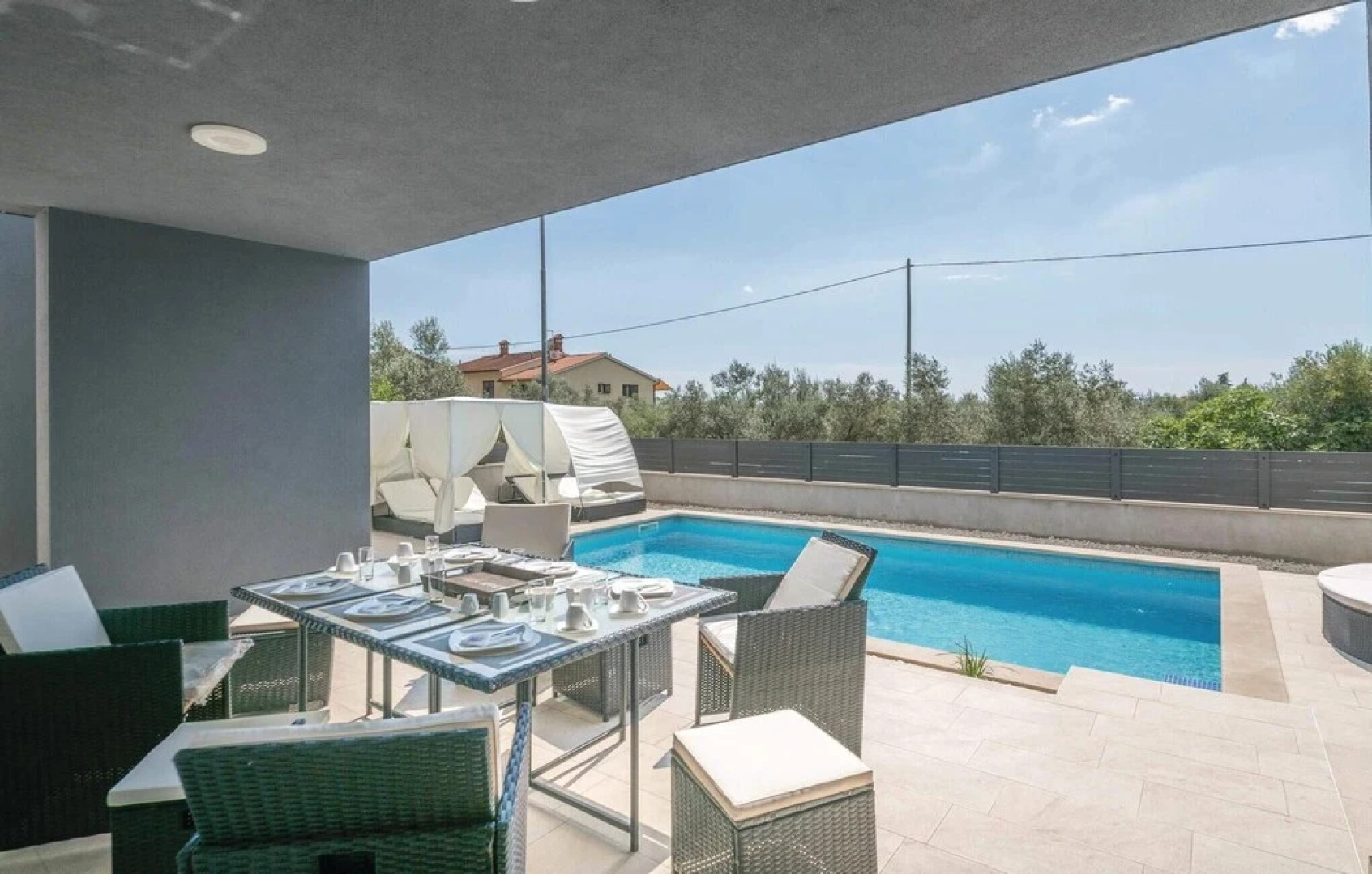 Awesome Home in Fazana With Wifi and 5 Bedrooms