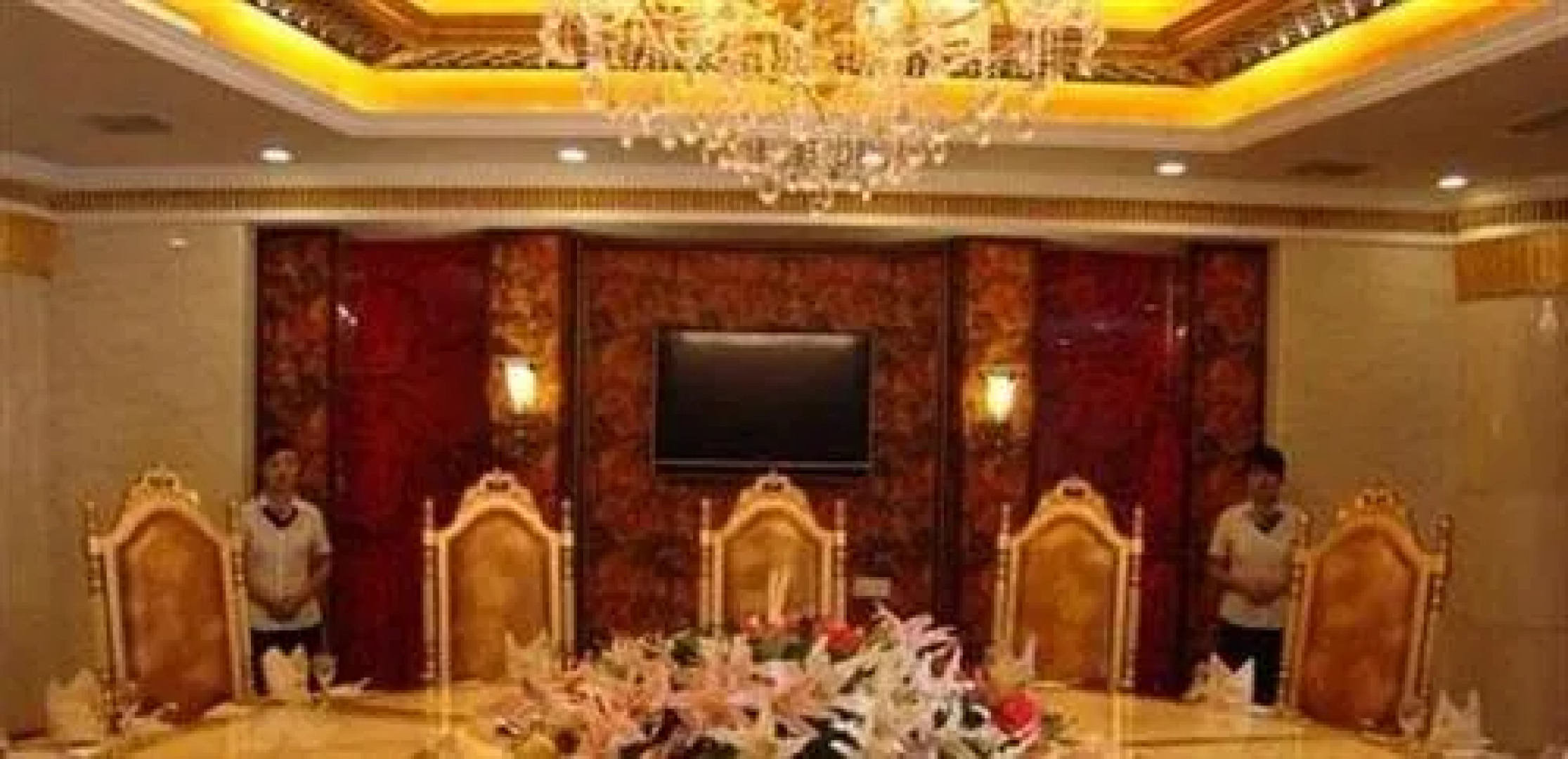 Earl International Business Hotel