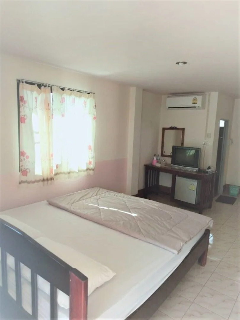 Santhong Rimkhong Hotel