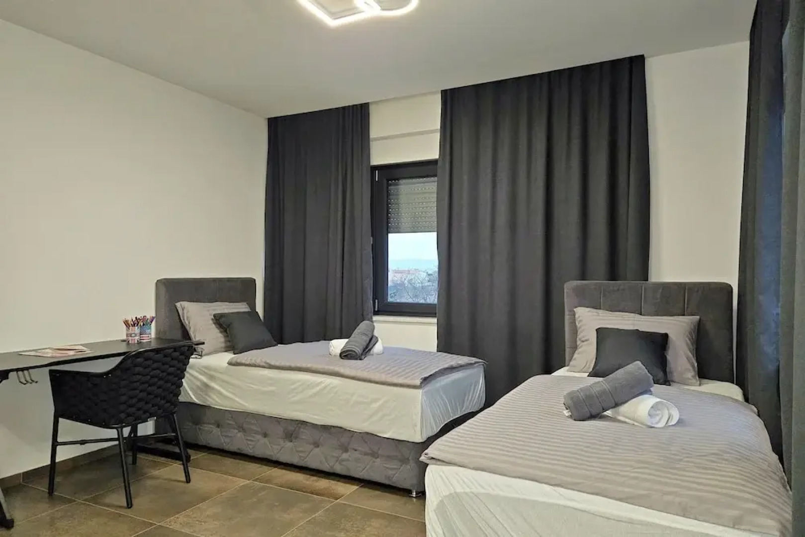 Villa Betelgeuse Supernova