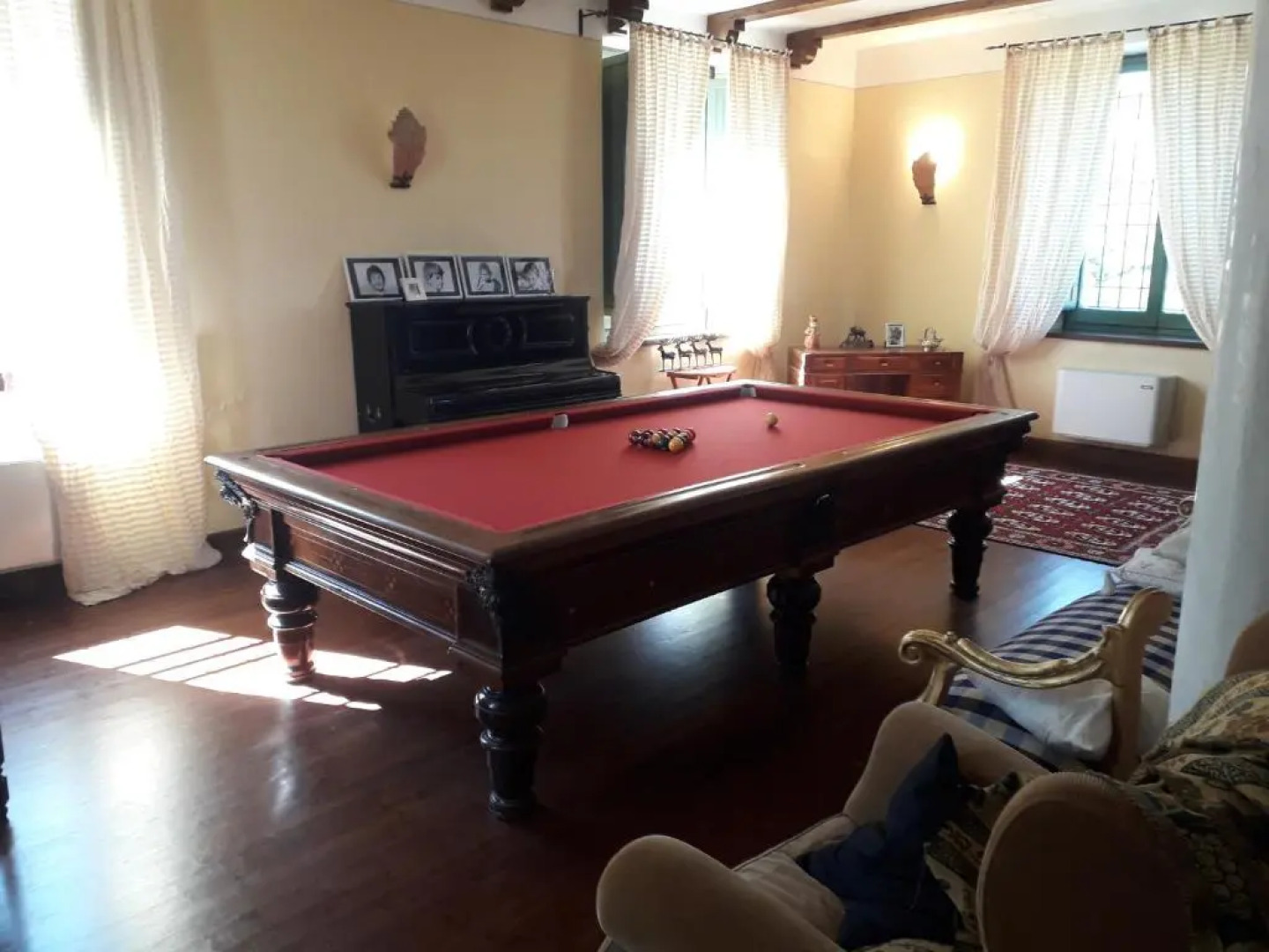 Villa Augusta Sleeps 14 Exclusive Pool