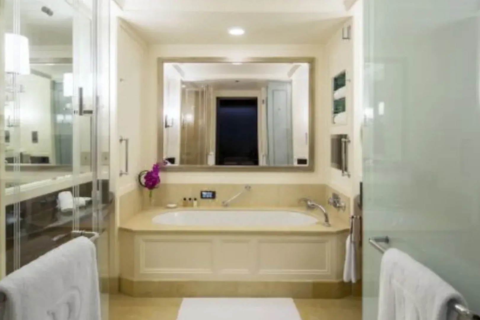 The Peninsula Chicago