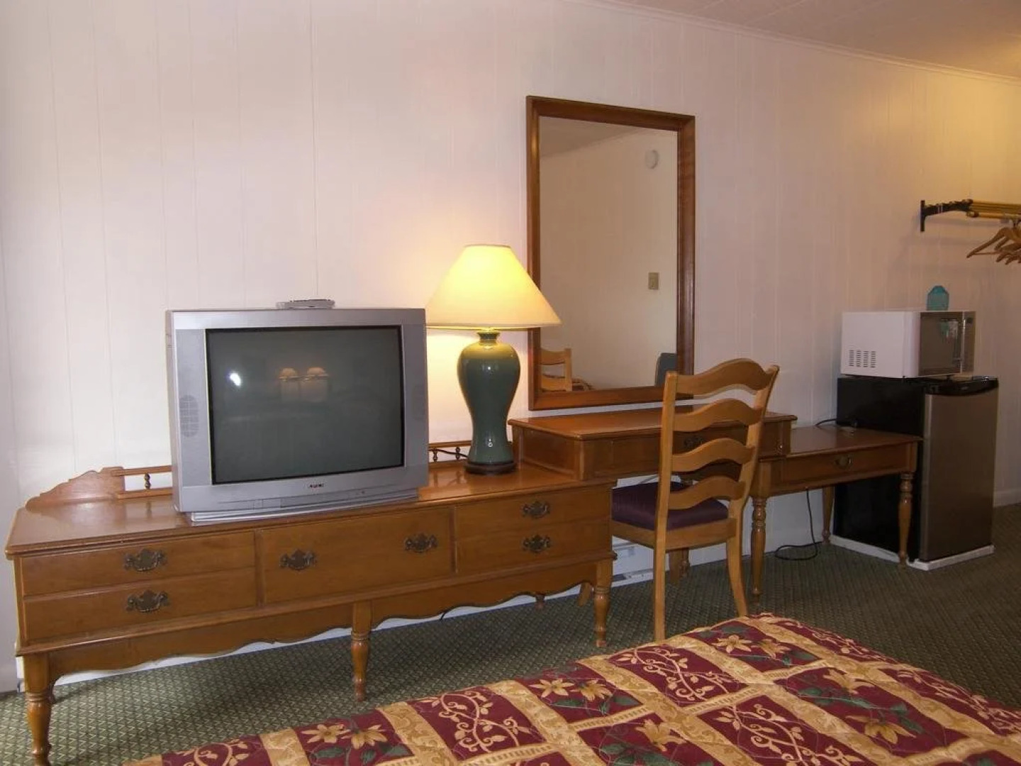 The Lancaster Motel By OYO Ronks near Paradise