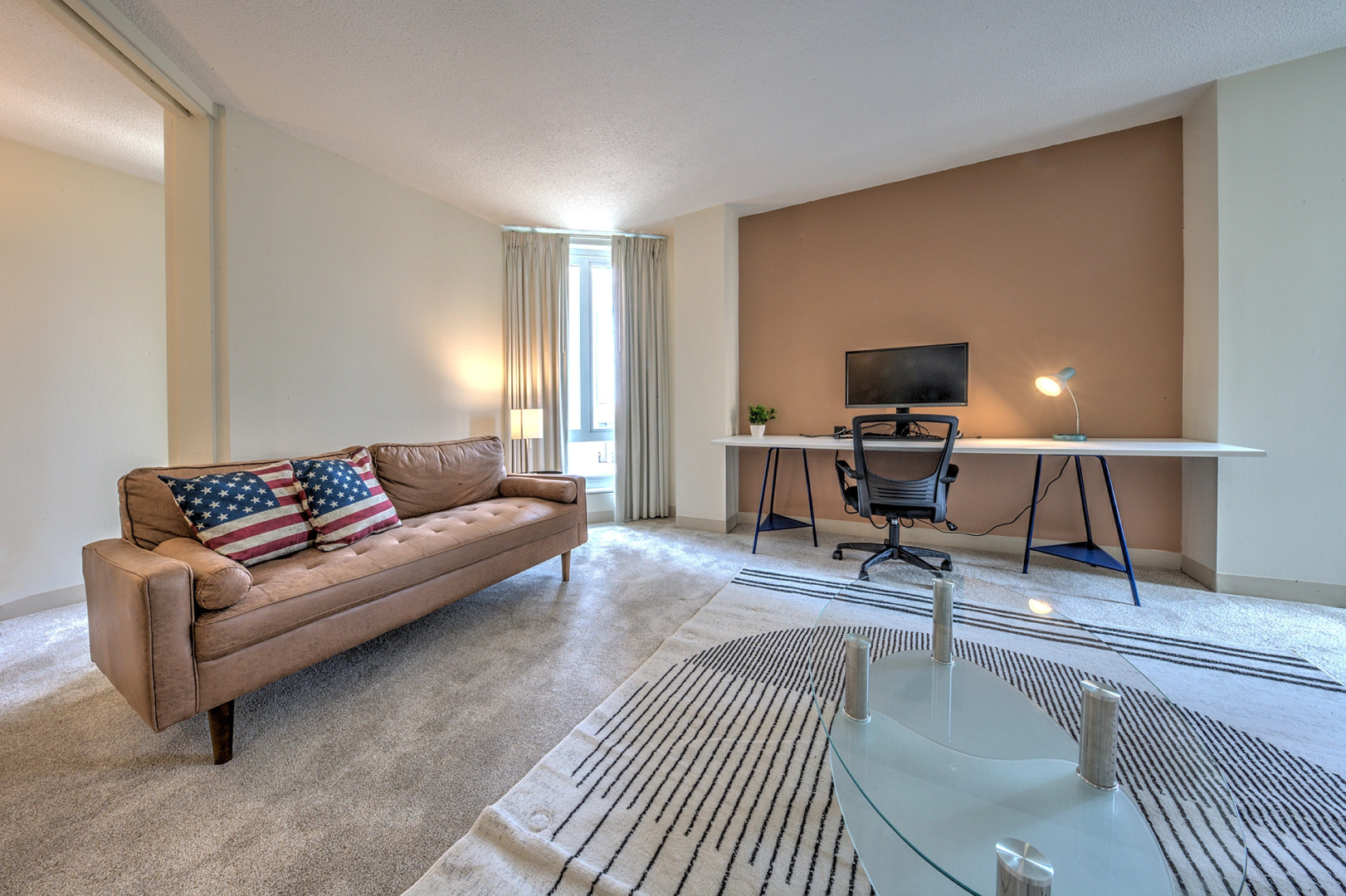 Outstanding 2 Bed Apt in Heart of Back Bay!