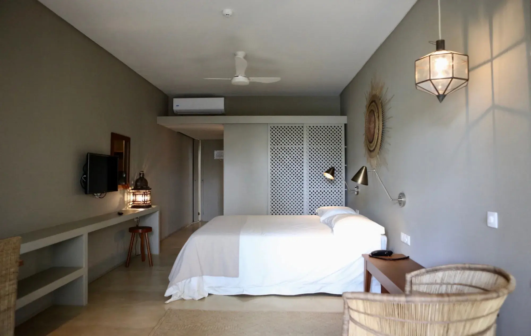 Kirimizi - Hotel & Restaurante