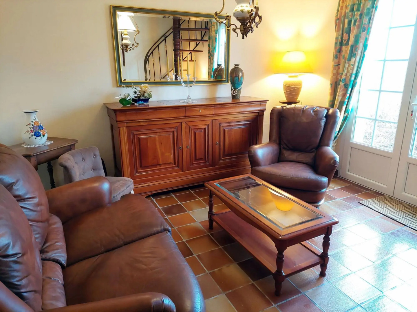 Jacuzzi, billiards and fireplace, semi-detached house, Sibiril