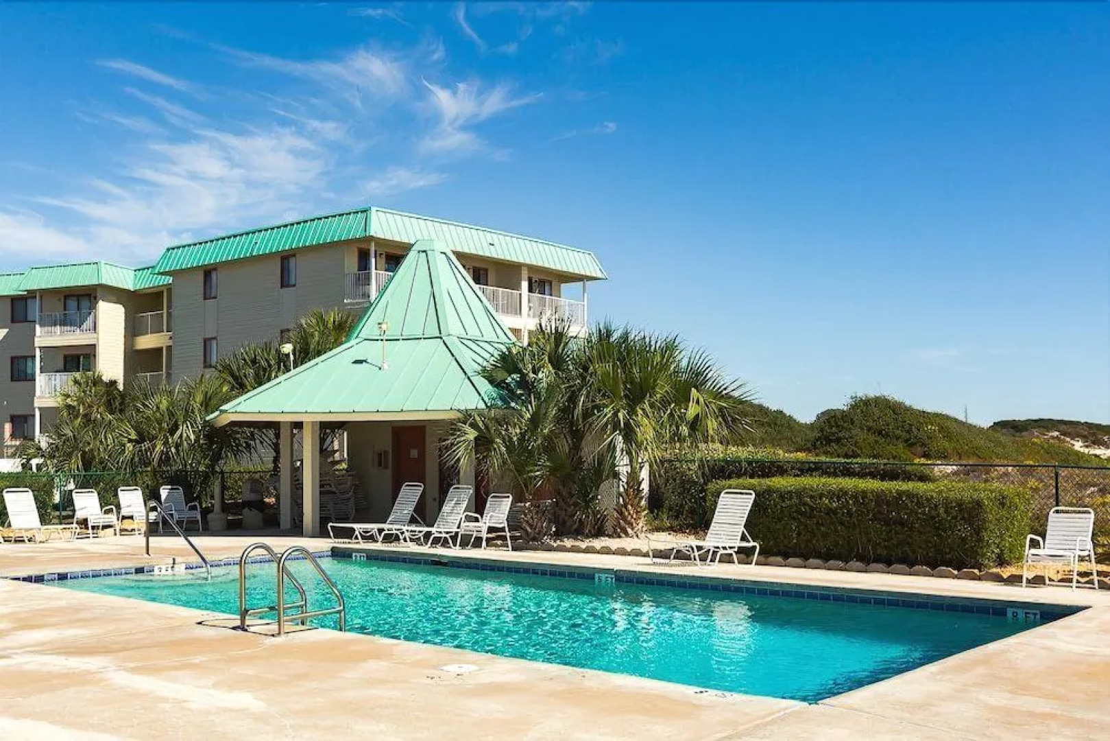 Gulf Front Condo with Private Balcony by RedAwning