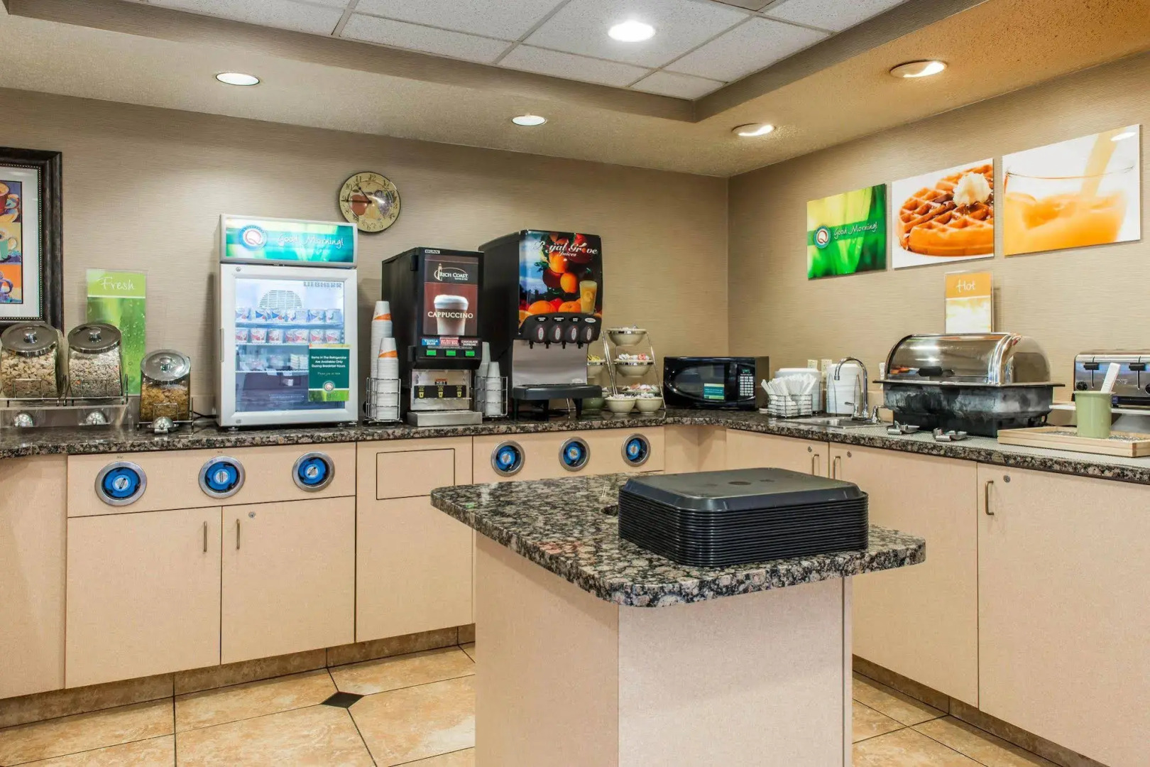 Comfort Inn & Suites