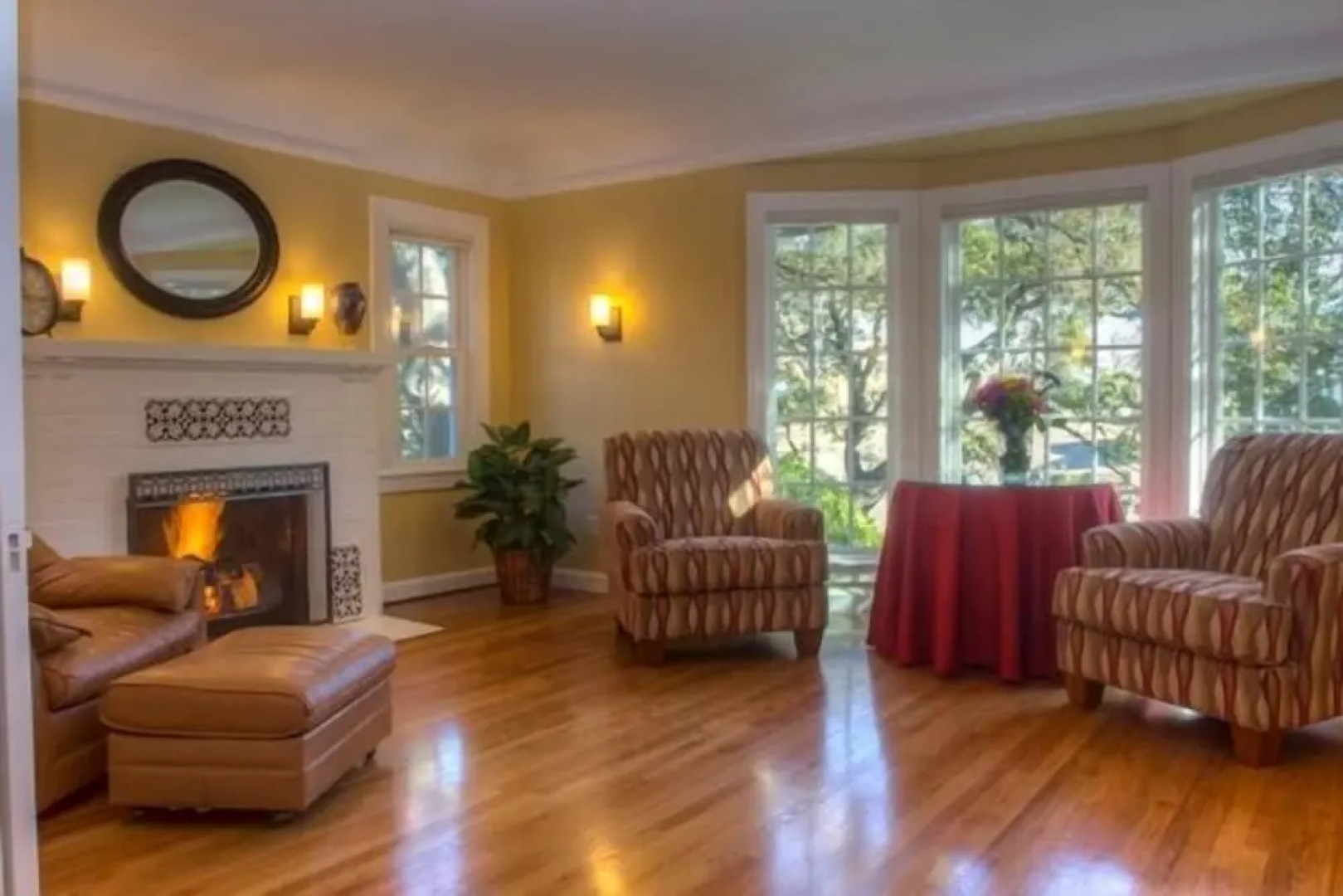 Historic Petaluma Vacation Rental on 1860s Farm!