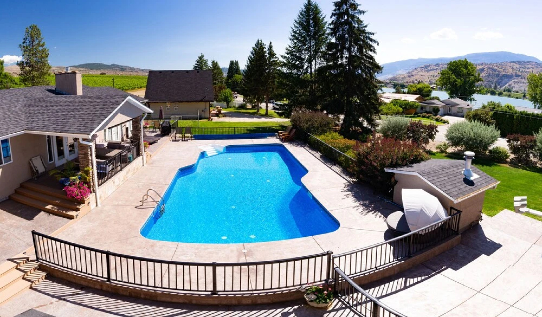 Uncorked Bed & Breakfast