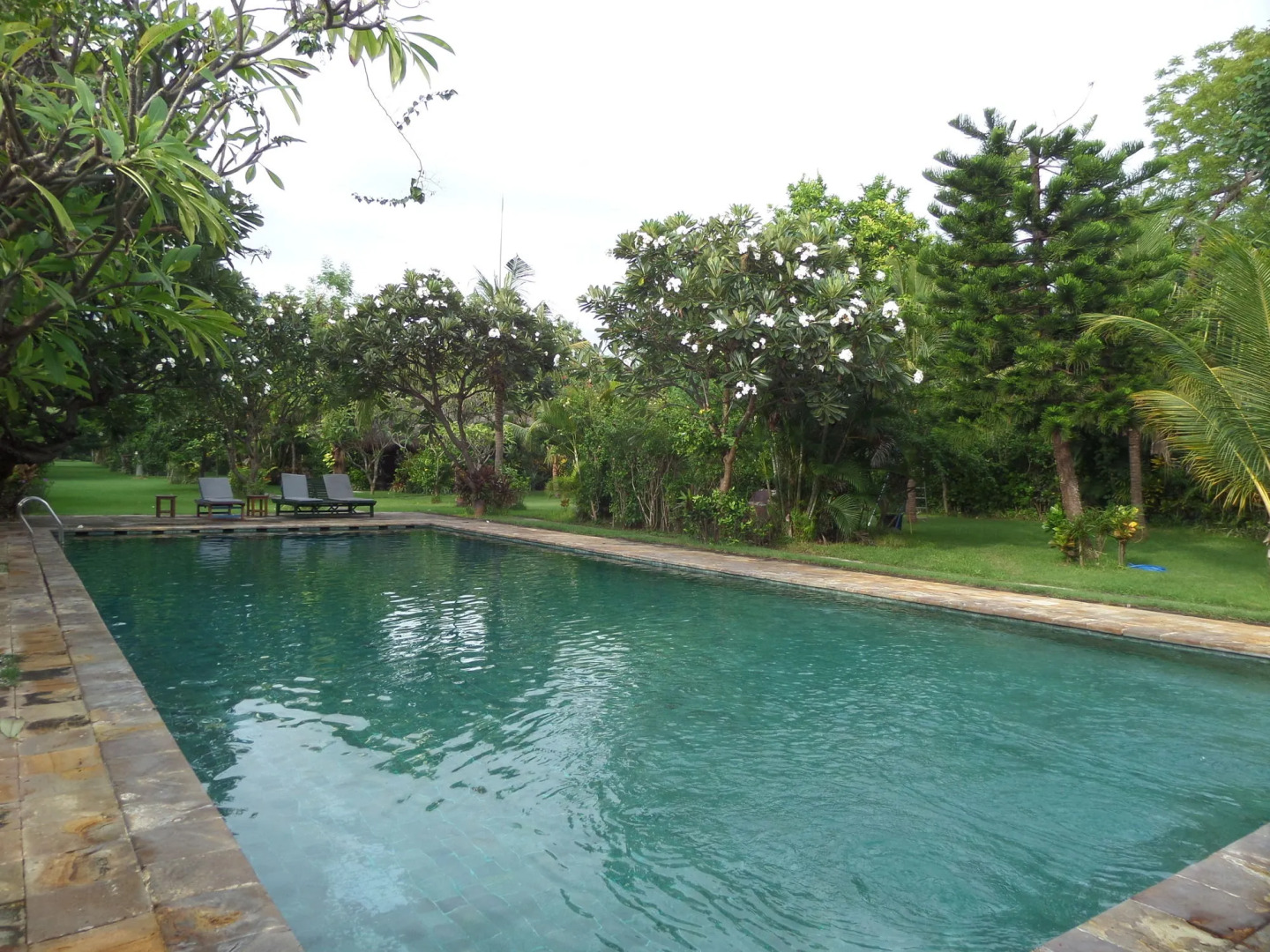 Taman Selini Wahana Beach Bungalows