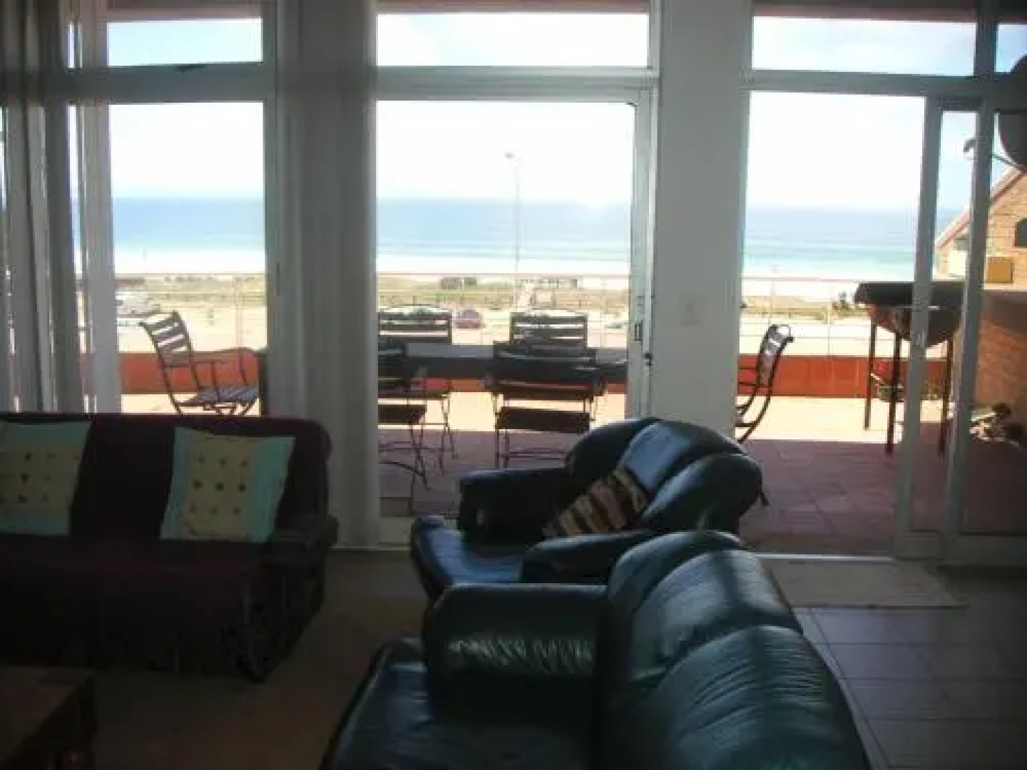 Waterside Living NT01