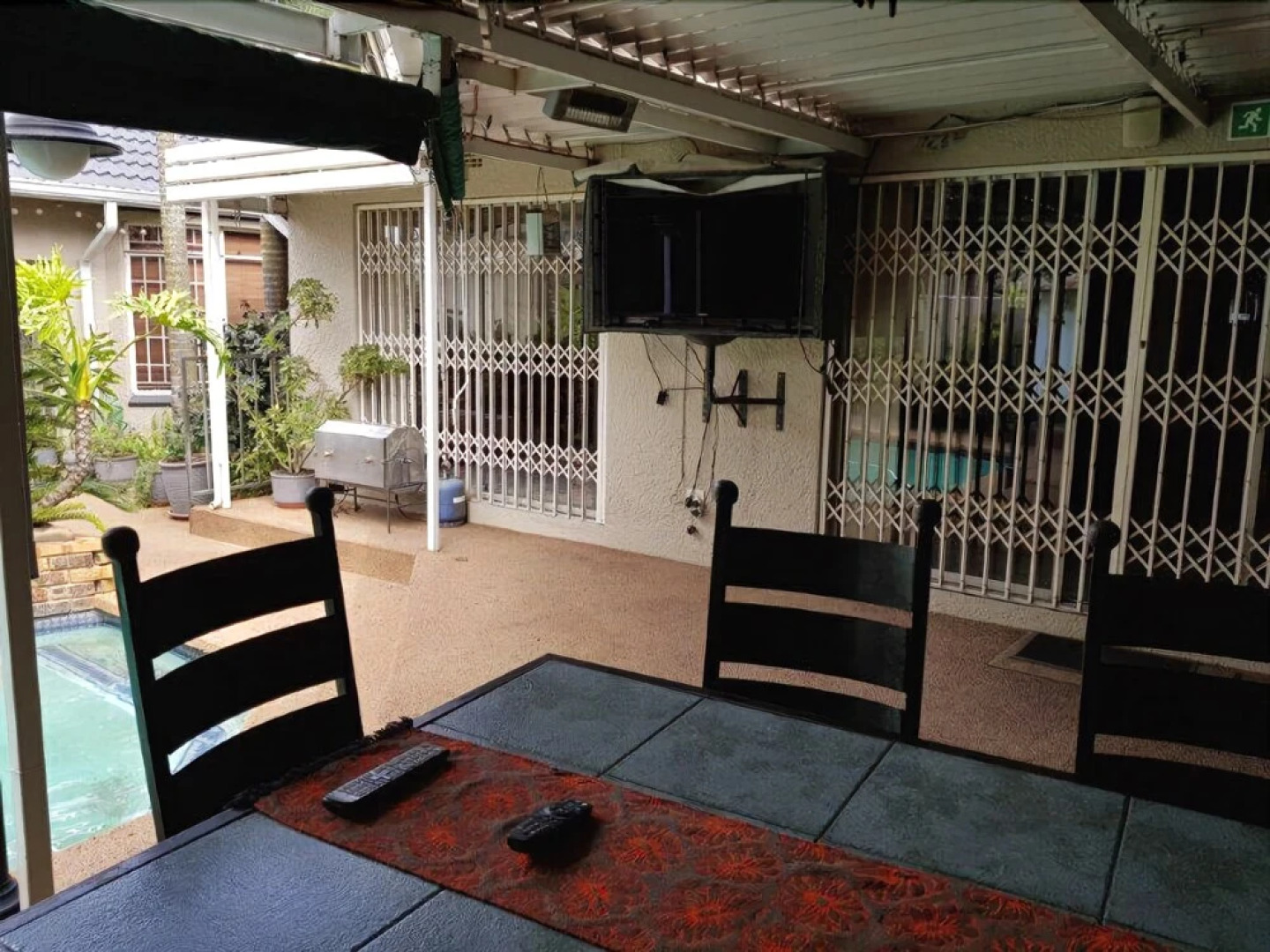 Whara-Whara Guesthouse