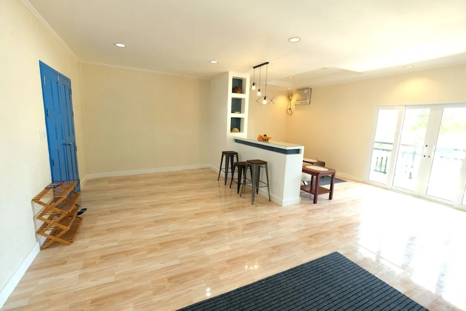 Pescadores Suites Moalboal