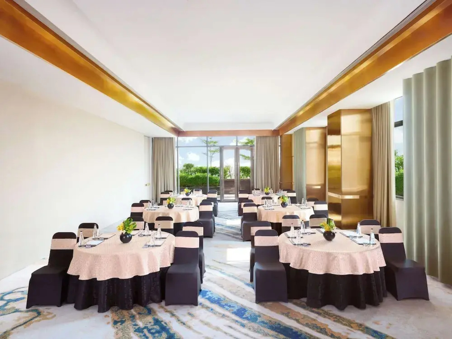 Novotel New Delhi City Centre