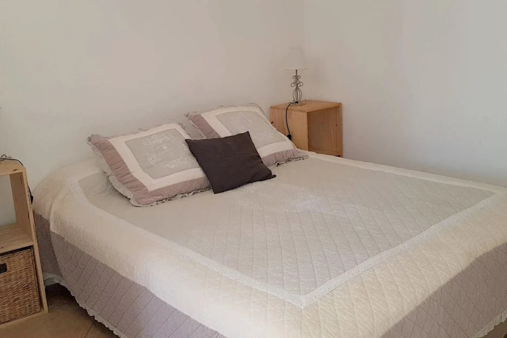 Apartment With one Bedroom in Grambois, With Shared Pool, Enclosed Garden and Wifi