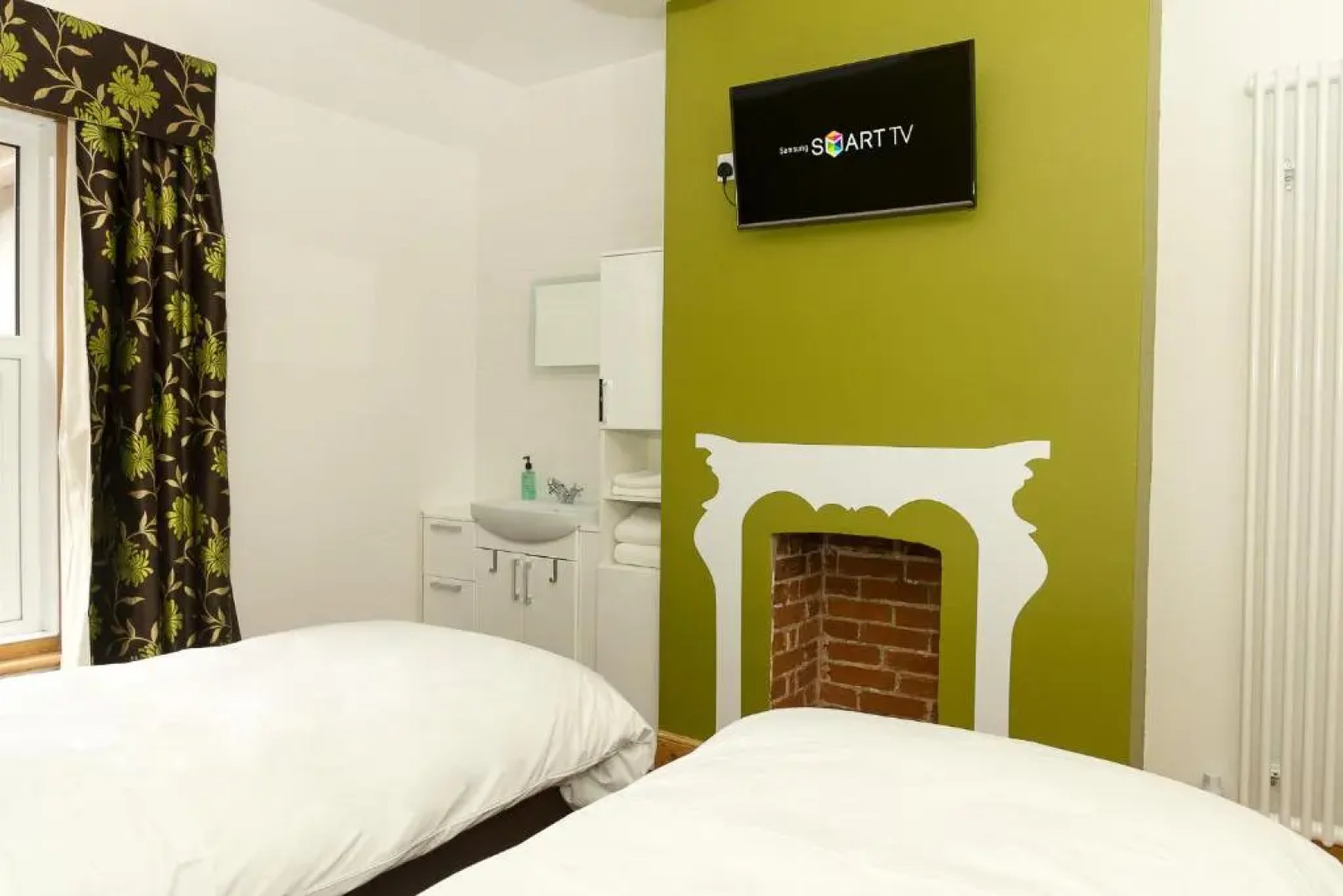 The Bay Boutique Bed and Breakfast