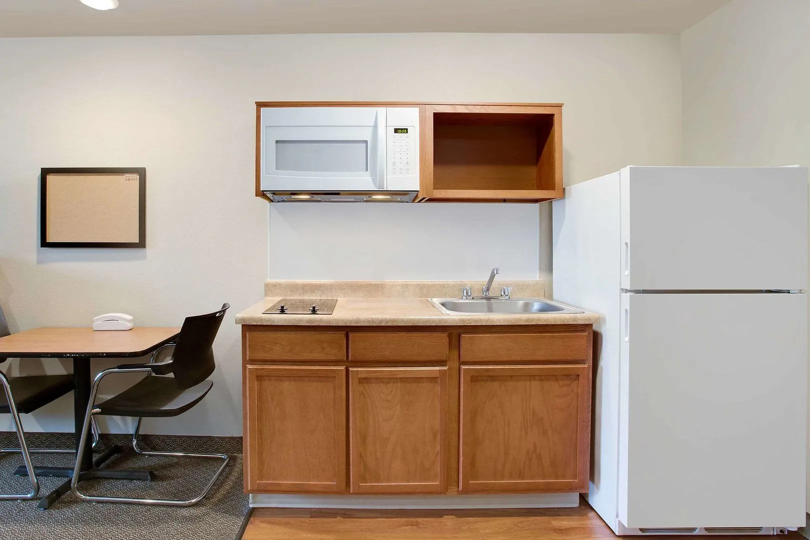 WoodSpring Suites Columbus North I-270