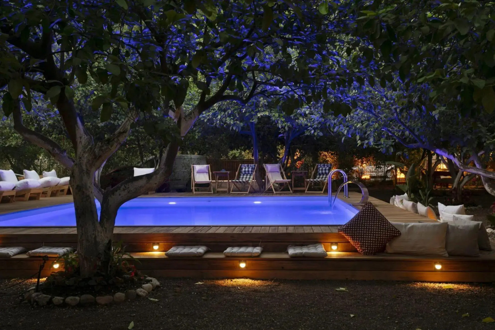 Gayb-i Bungalows by Naturelife