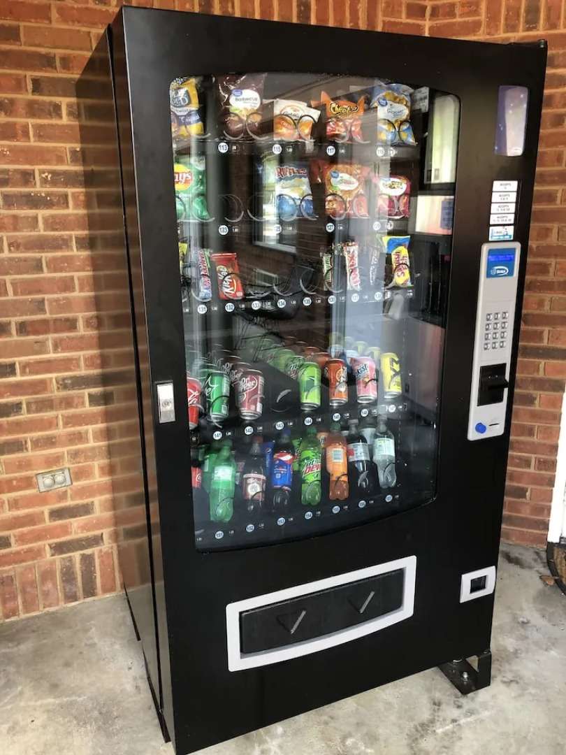 The Tompkinsville Inn