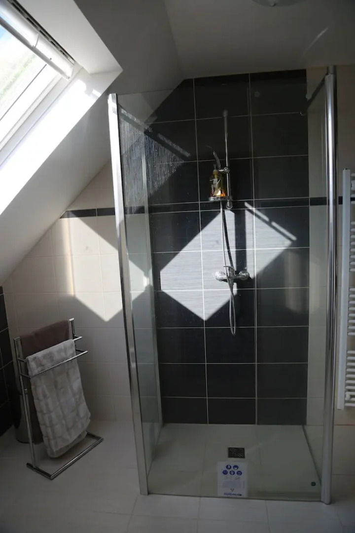 Cottage Near the Forrest Kovac