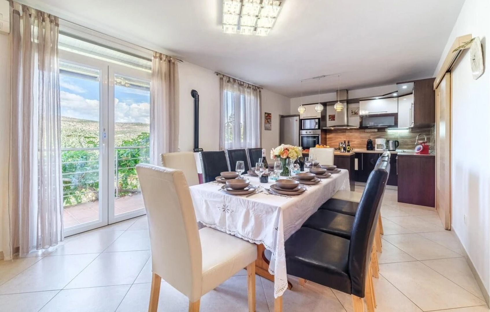 Amazing Home in Milna With 6 Bedrooms, Wifi and Outdoor Swimming Pool