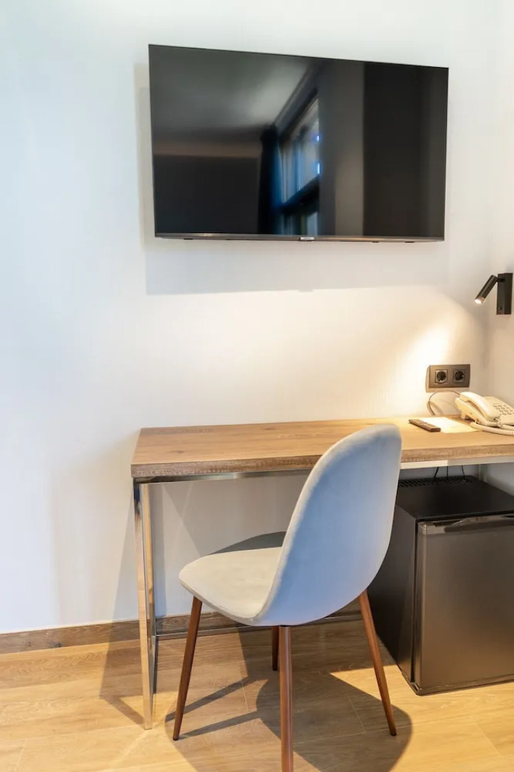 Отель Caledonian