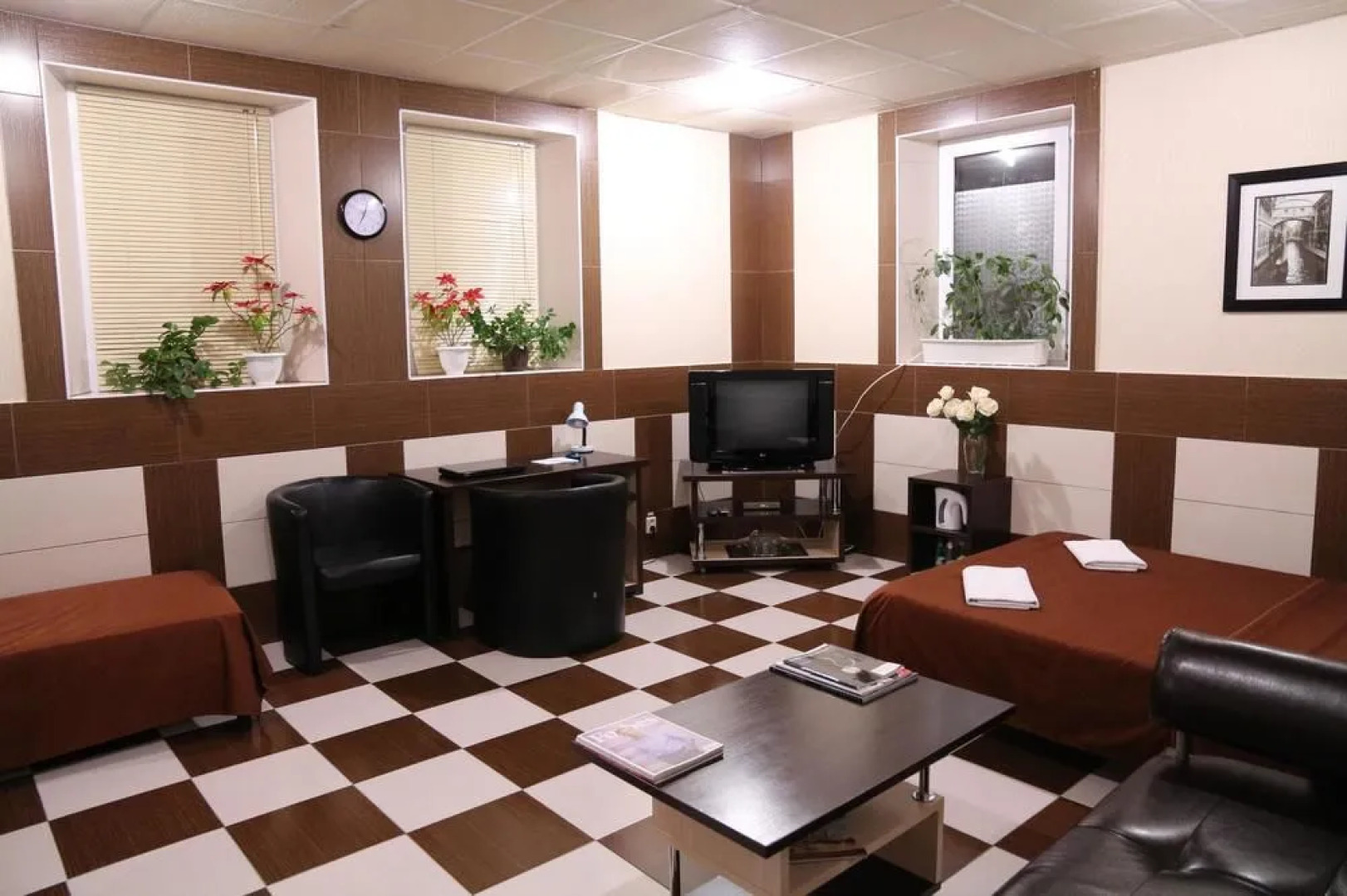 Хостел Корона