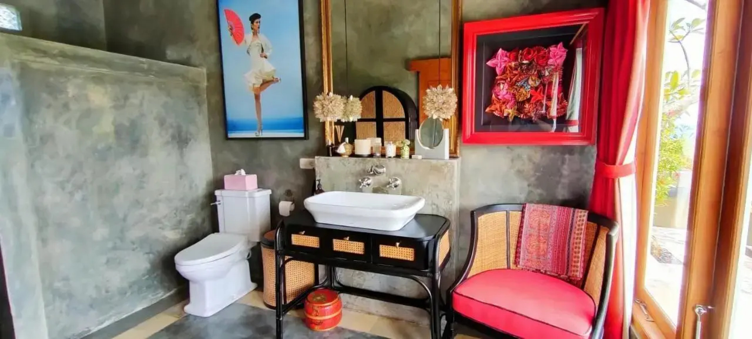 H616 Vintage Elegance with sea view