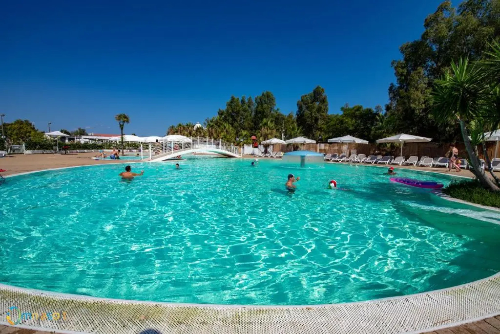 Camping Village Grotta Del Saraceno