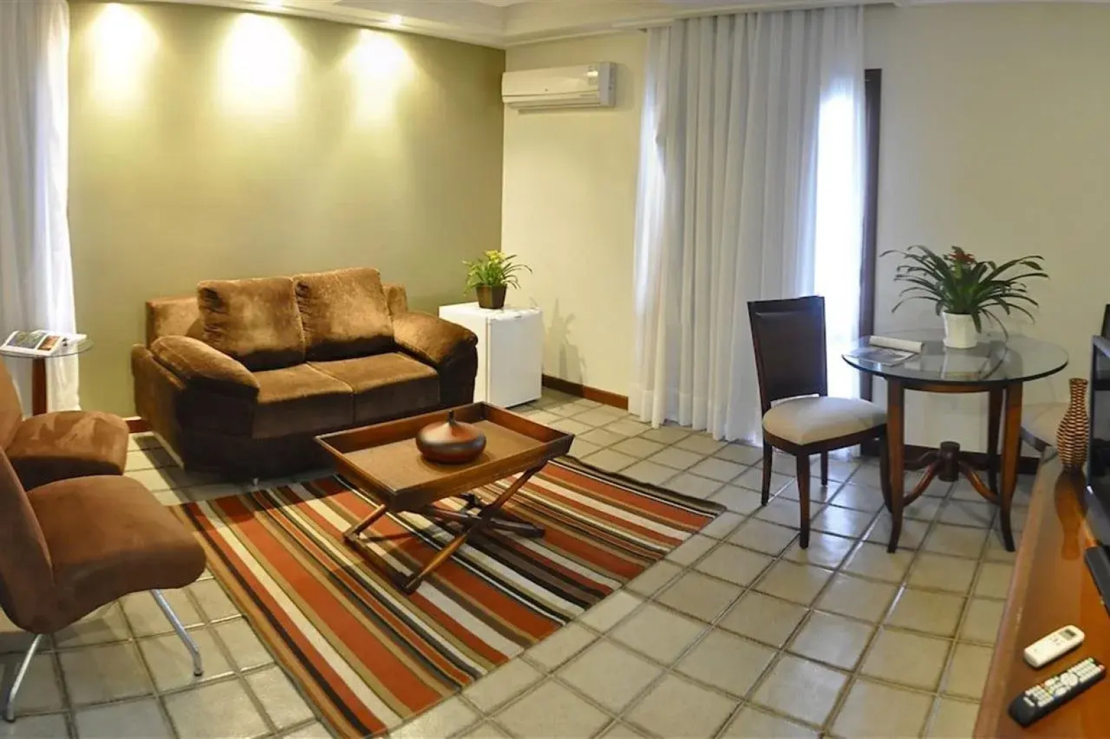 Sunshine Praia Hotel