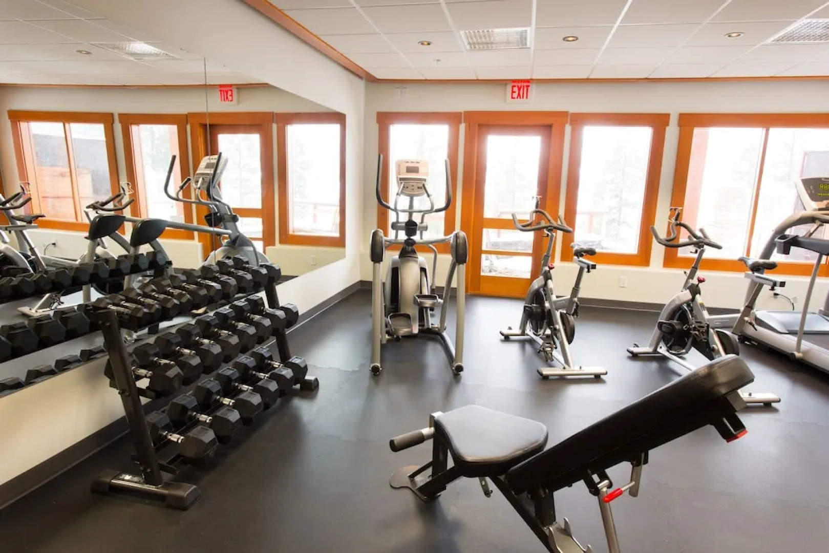 Halcyon Hot Springs Resort