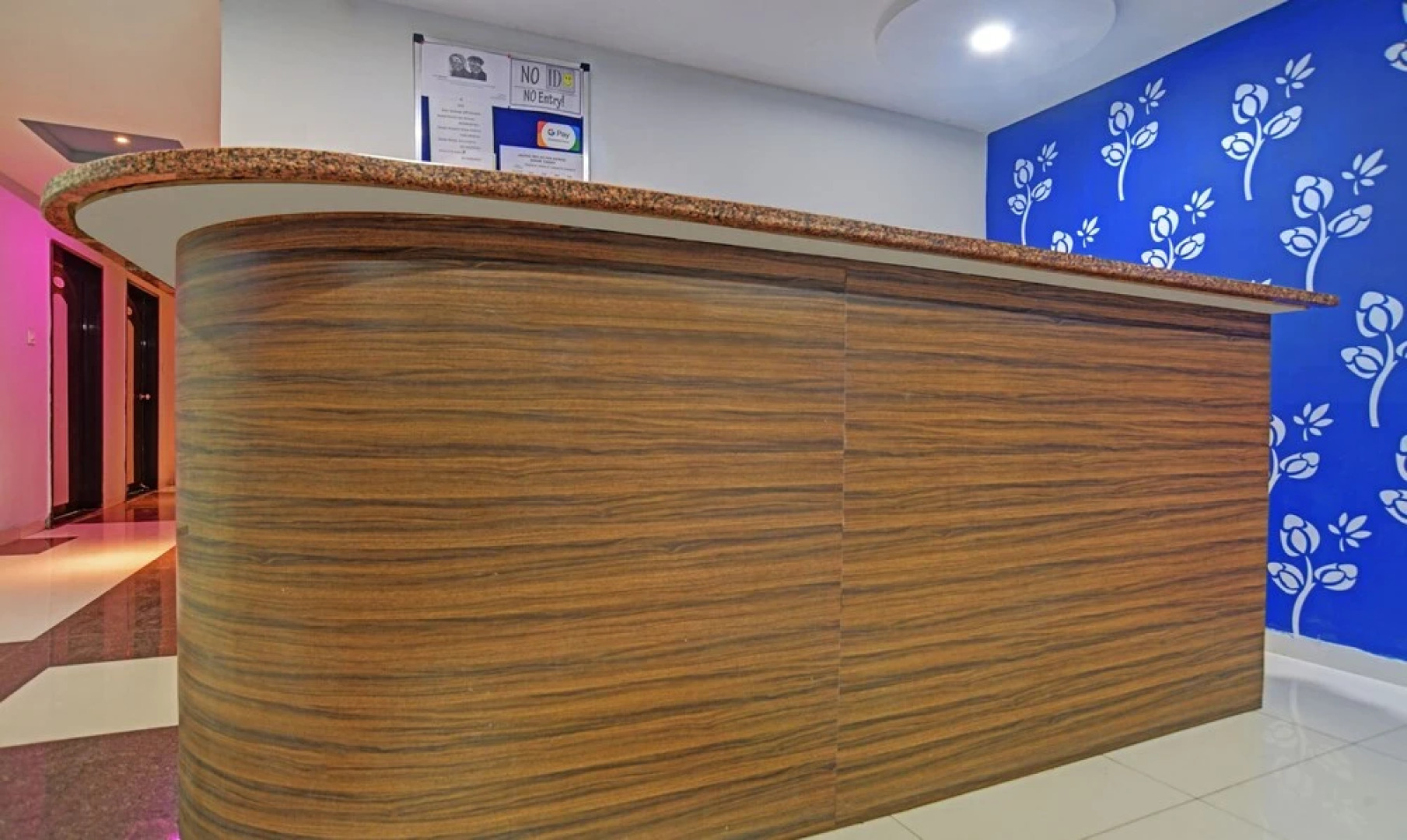 Oyo 9719 Hotel Relax Inn