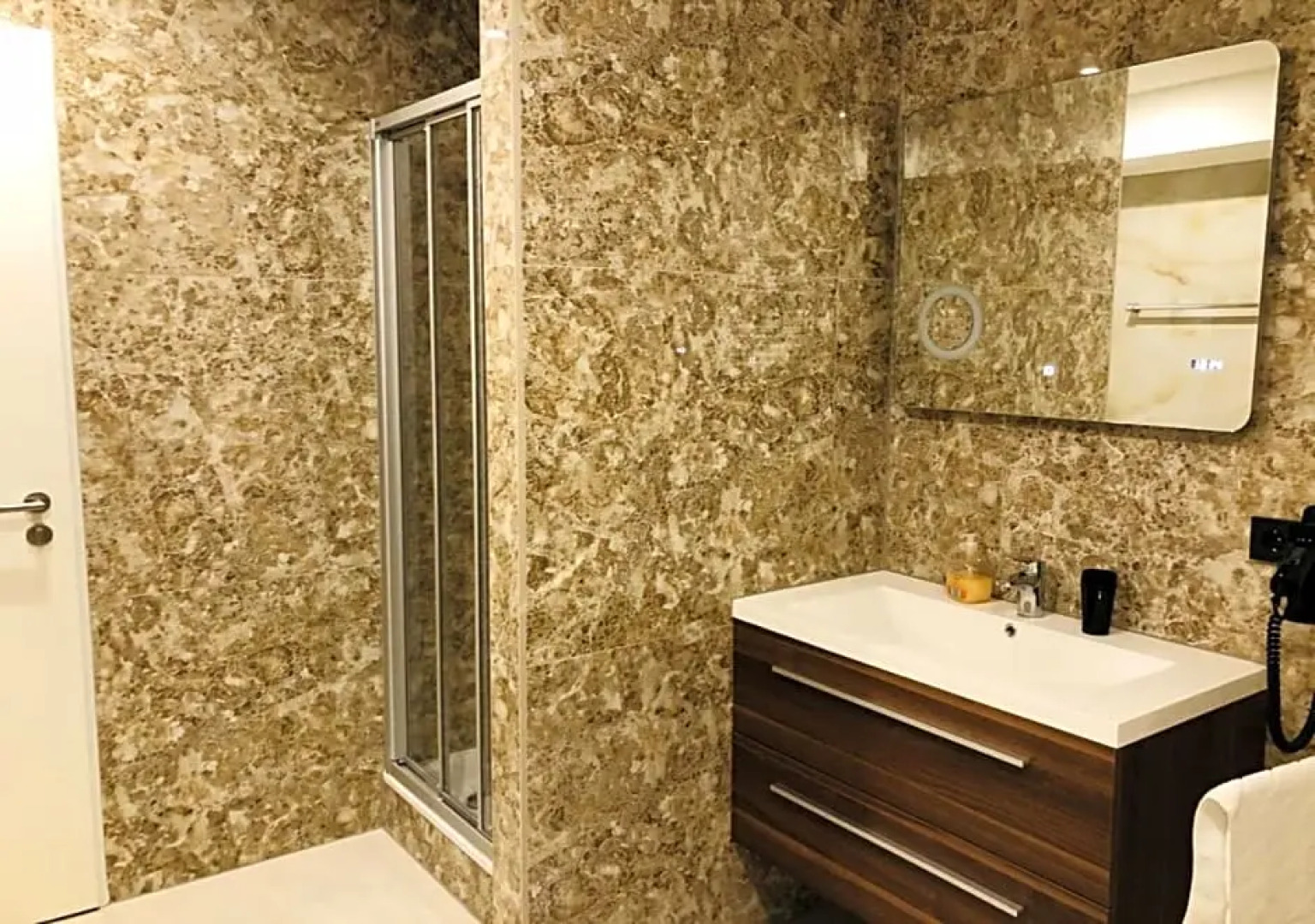 Hamburger Bernstein Hotel