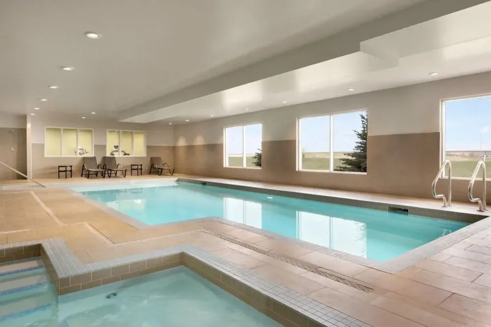 Days Inn and Suites Airdrie