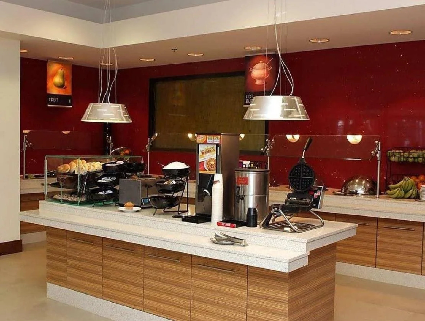 Embassy Suites by Hilton Detroit Metro Airport