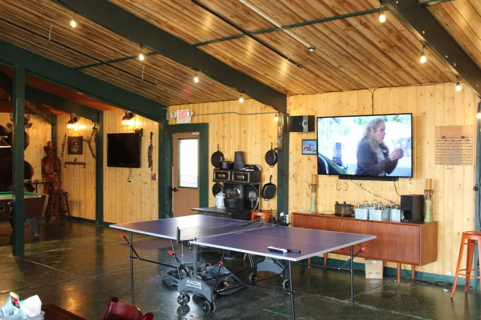 The Historic Wapiti Lodge