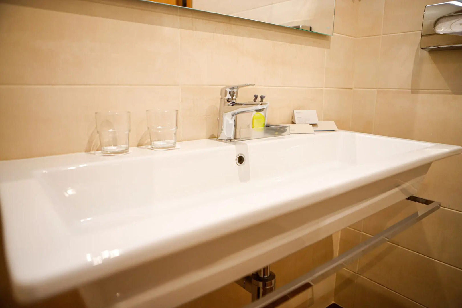 Отель Diplomatic