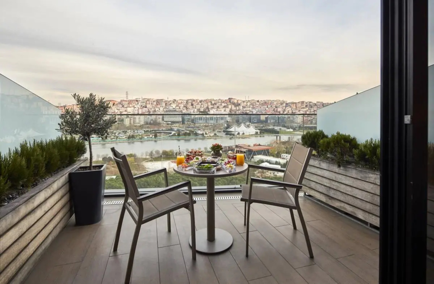 Mövenpick Hotel Istanbul Golden Horn